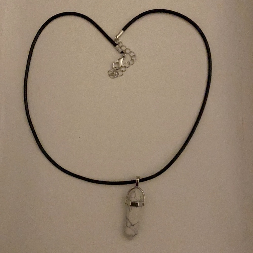 White marble gemstone necklace